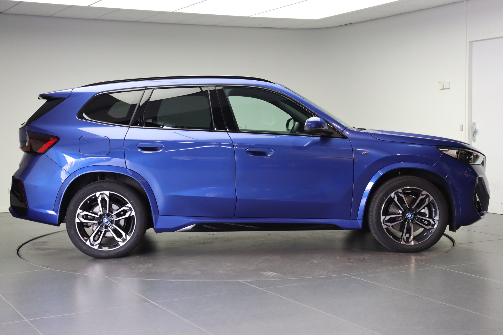 BMW X1 xDrive30e High Executive M Sport Automaat - Afbeelding 4