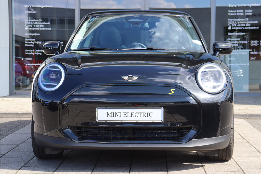 MINI Electric 4