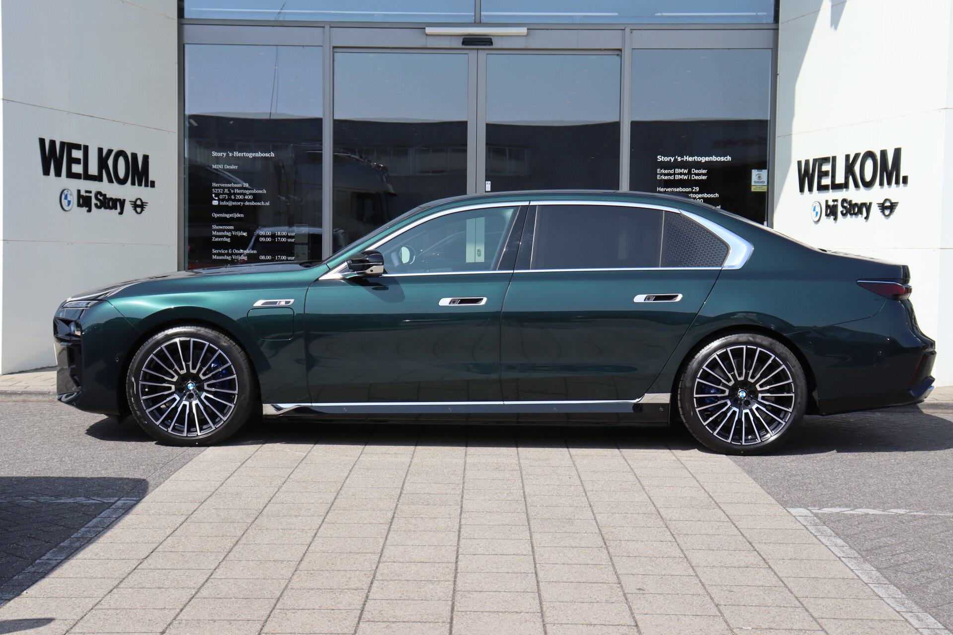 BMW 7 Serie M760e xDrive High Executive Automaat - Afbeelding 3