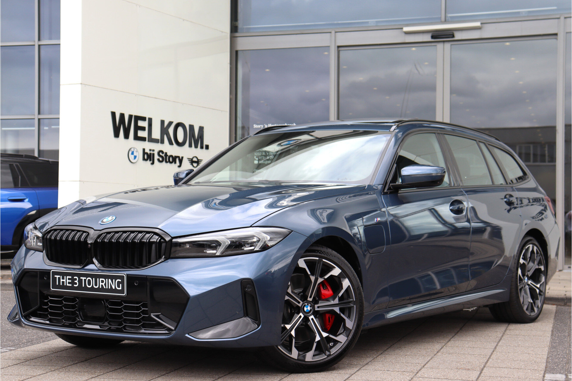 BMW 3 Serie Touring 330e High Executive M Sport Automaat