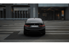 BMW 3 Serie 330e M Sport Automaat - Afbeelding 4