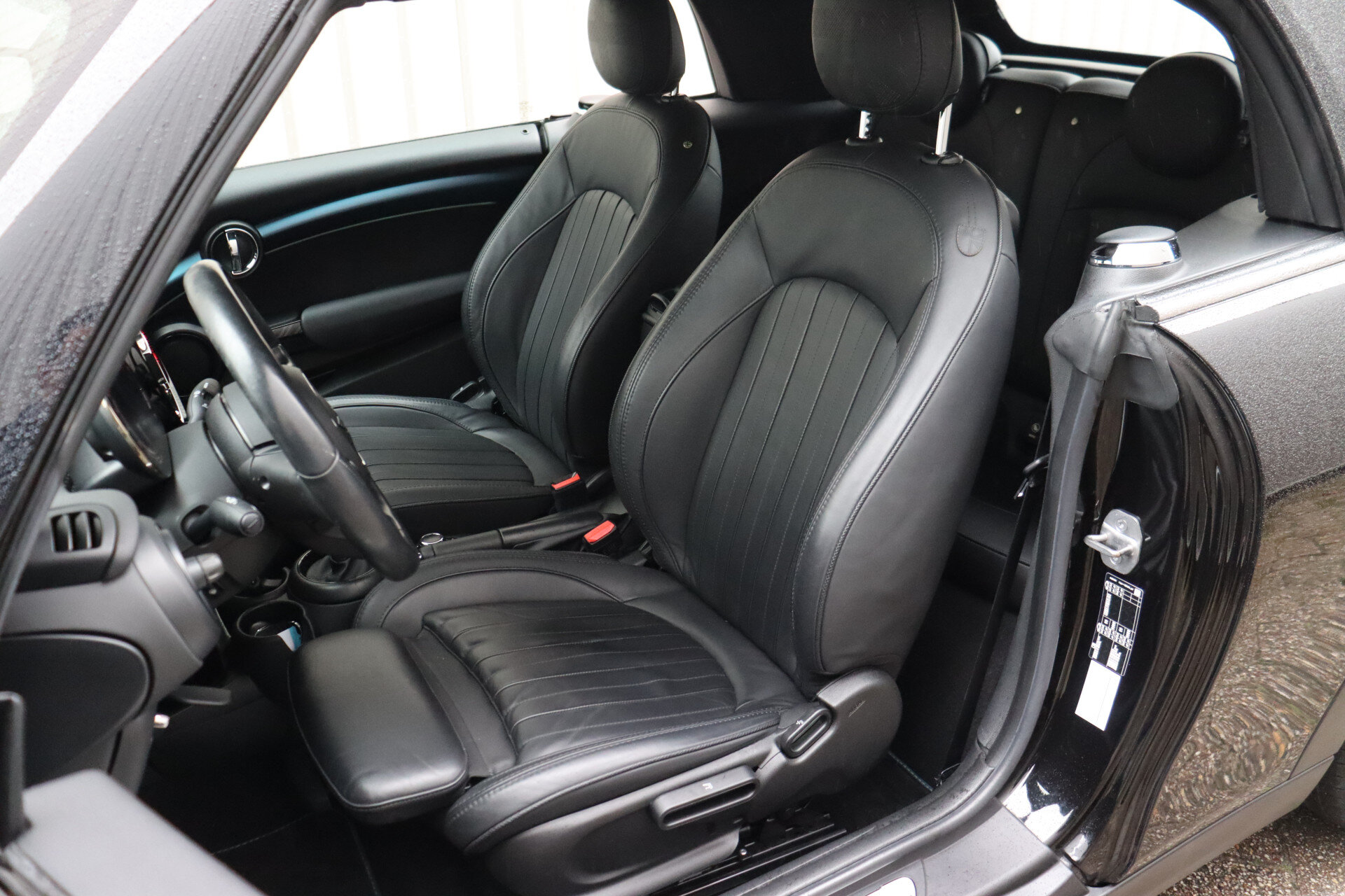 MINI Cooper Cabrio Automaat - Afbeelding 4