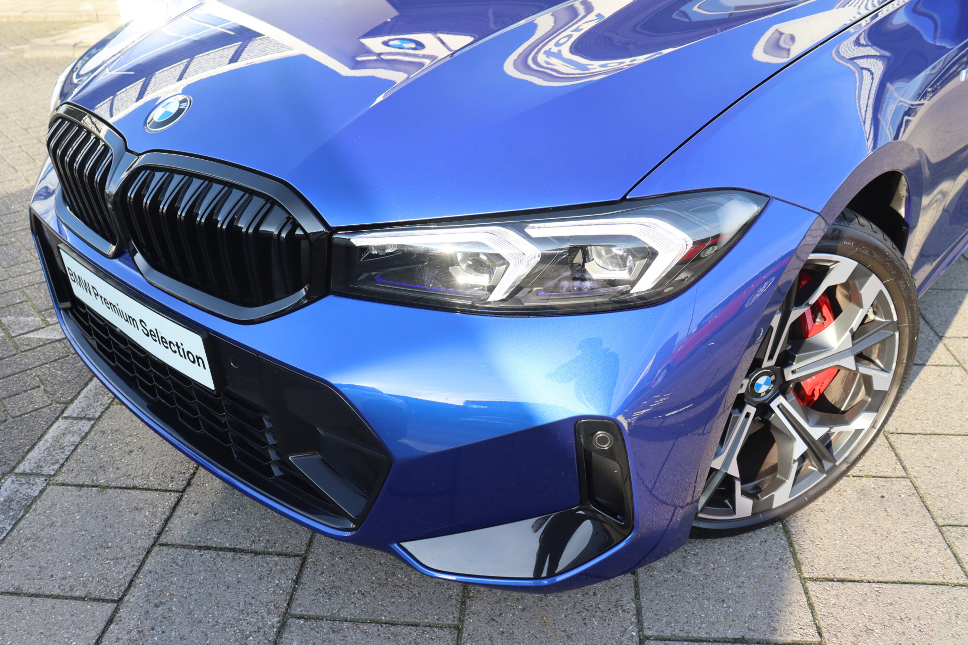 BMW 3 Serie Touring 330i xDrive High Executive M Sport Automaat