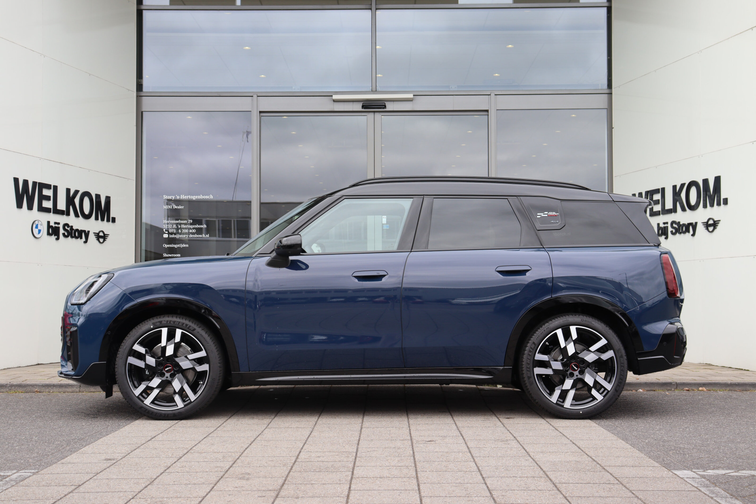 MINI Countryman 6