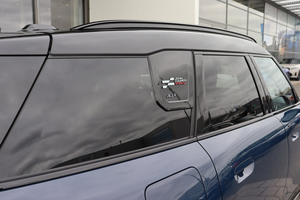 MINI Countryman 17