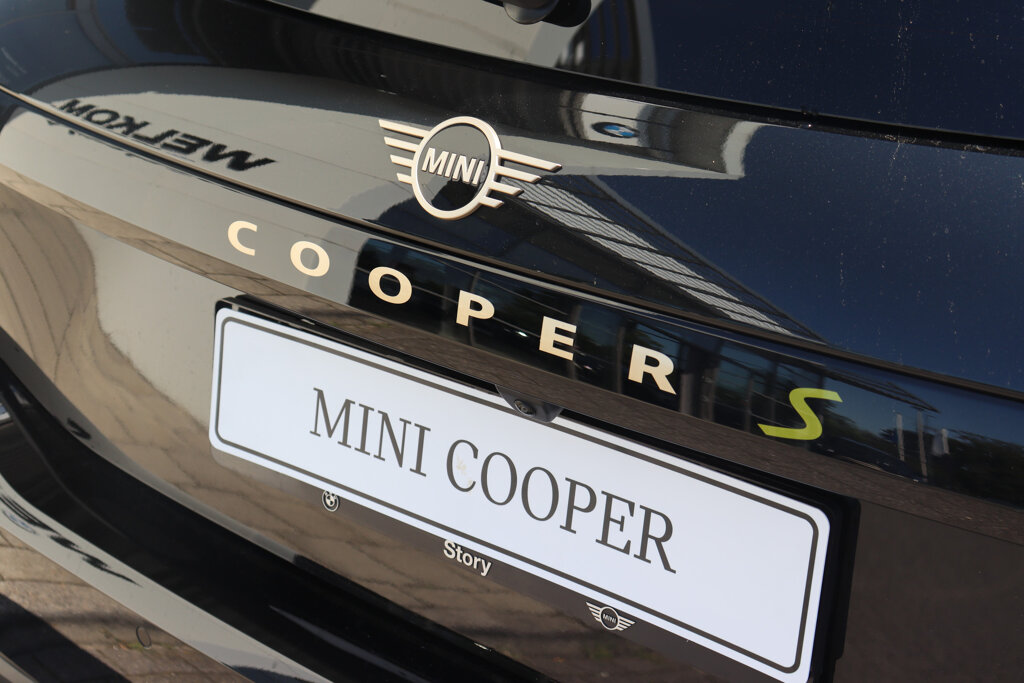 MINI Electric 12