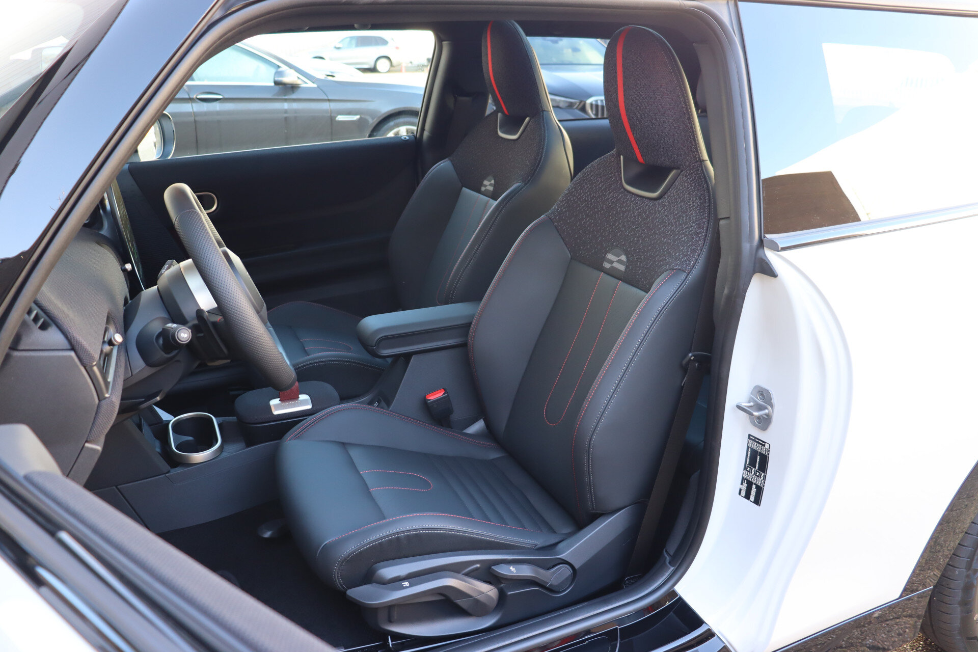 MINI 3-Deurs Hatchback Cooper C Automaat - Afbeelding 4