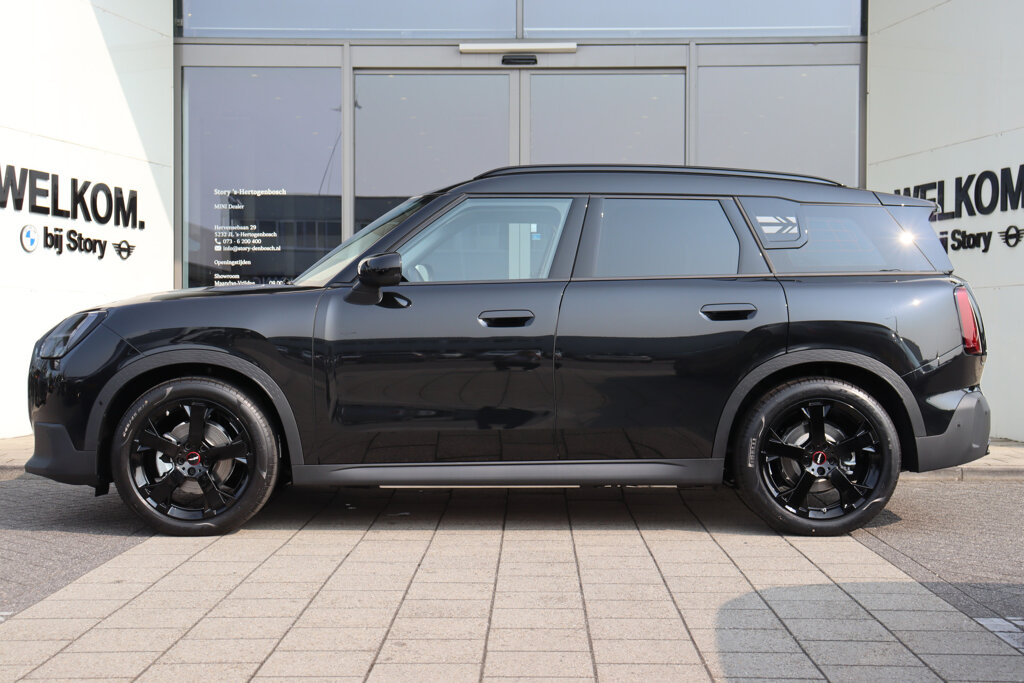 MINI Countryman 4