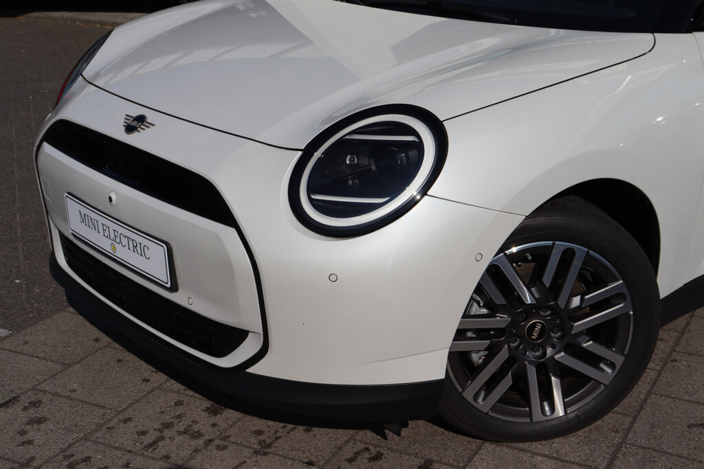 MINI 3-Deurs 3