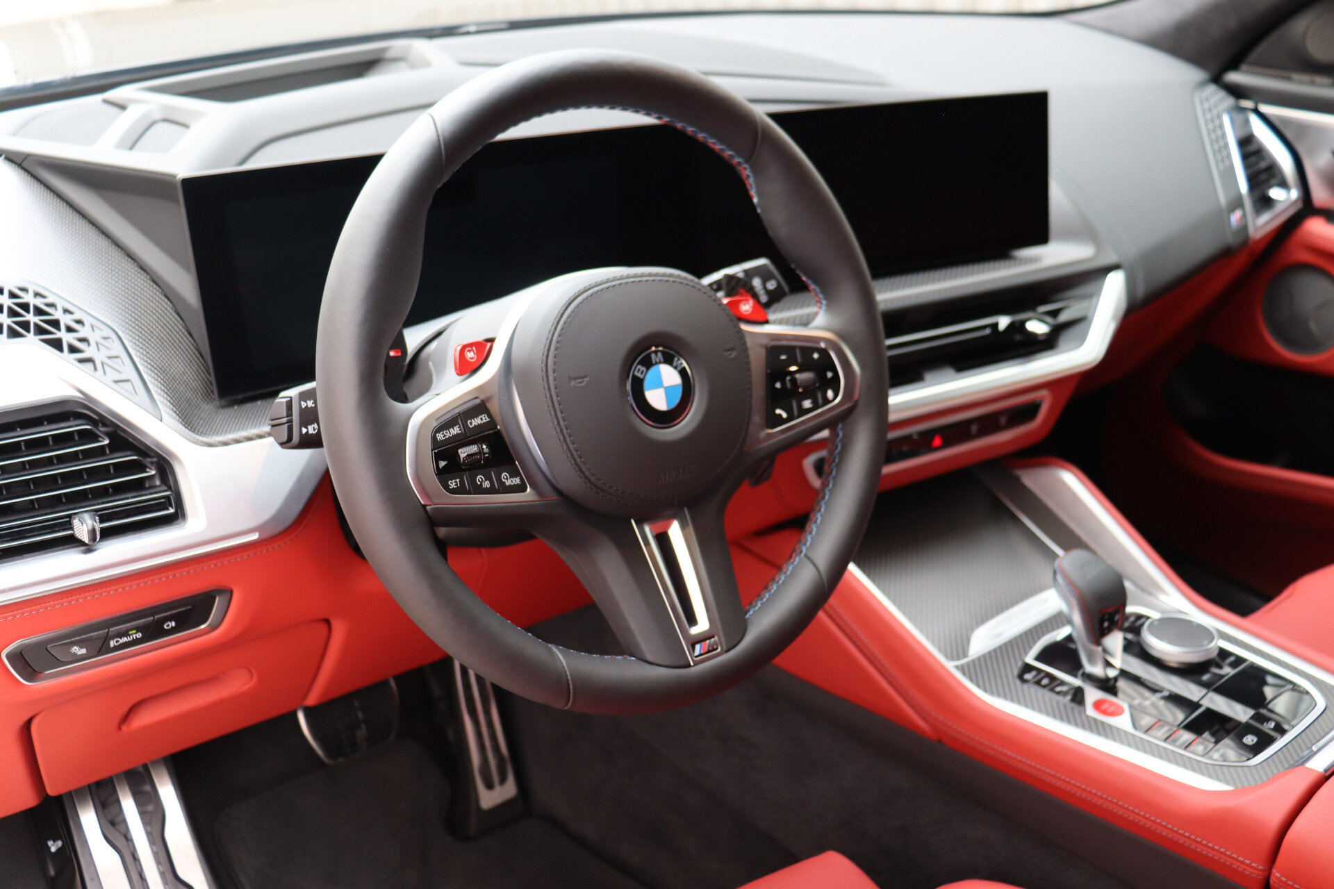 BMW XM PHEV 50e - Afbeelding 4