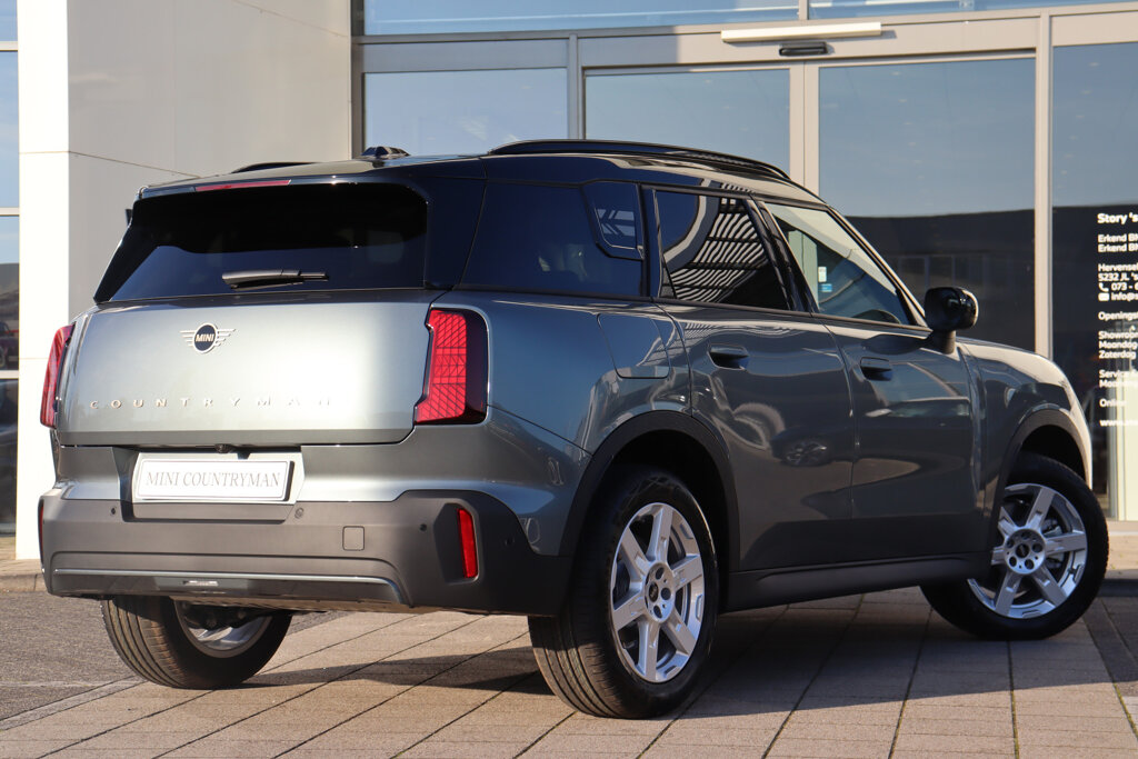 MINI Countryman 9