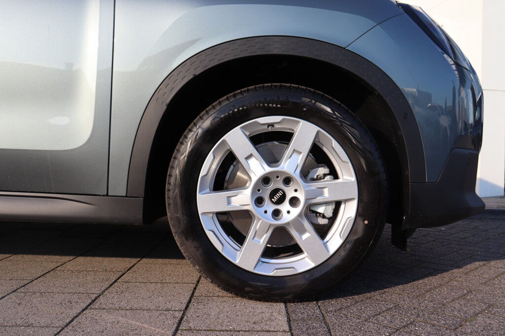 MINI Countryman 16