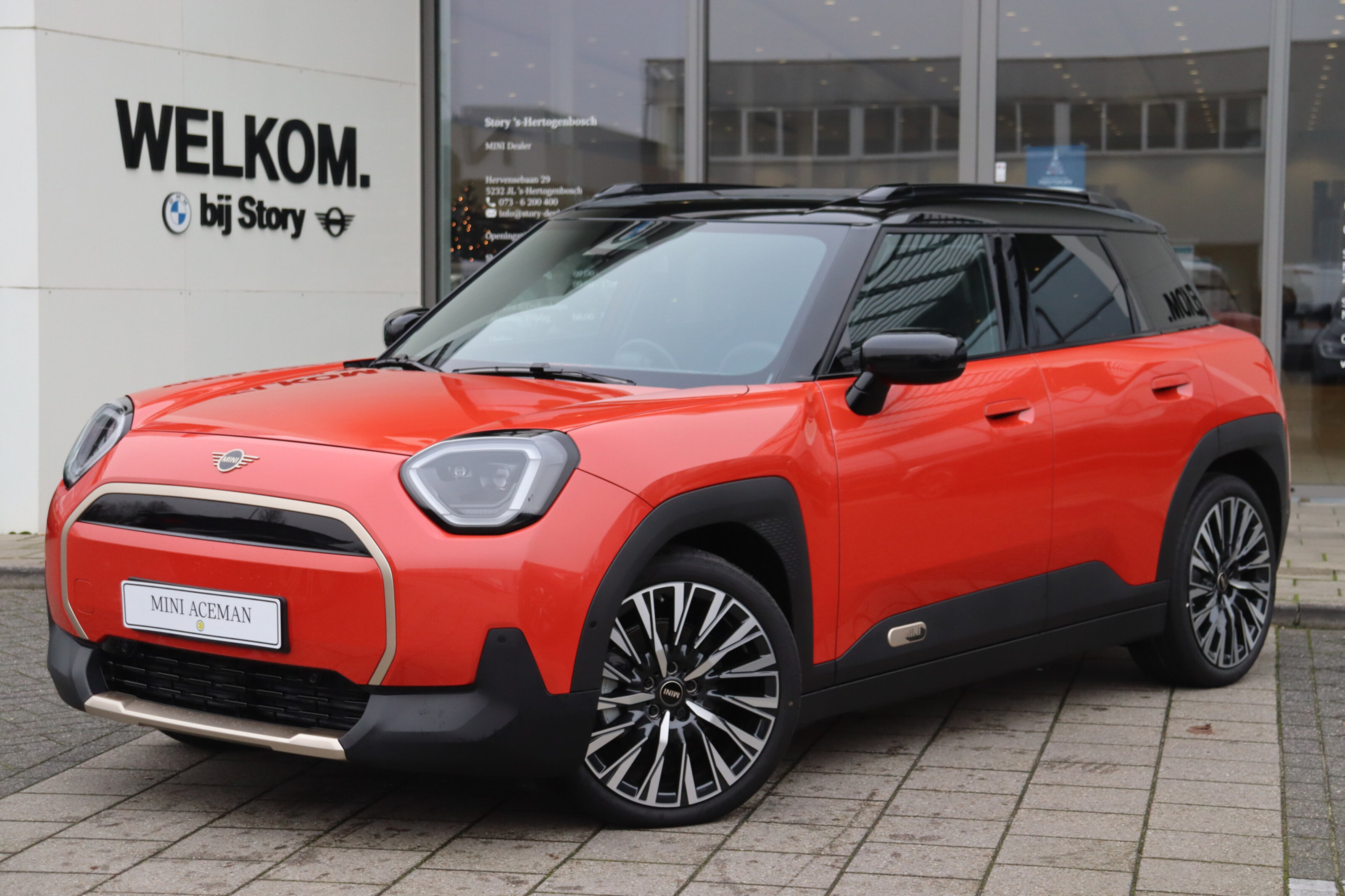 MINI Aceman E