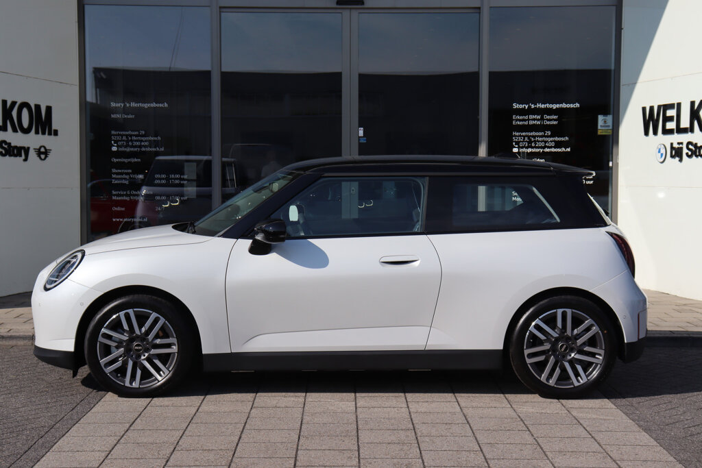 MINI 3-Deurs 4