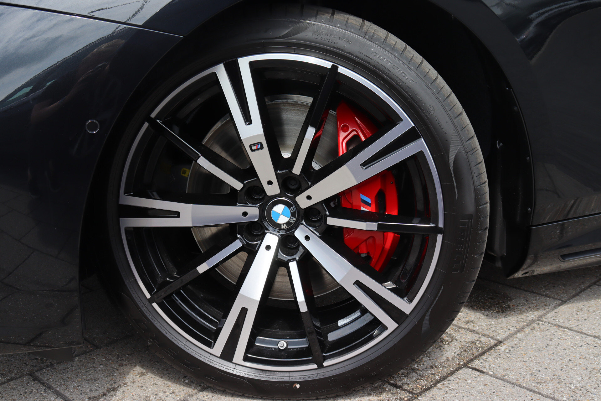 BMW i5 eDrive40 M Sport - Afbeelding 4