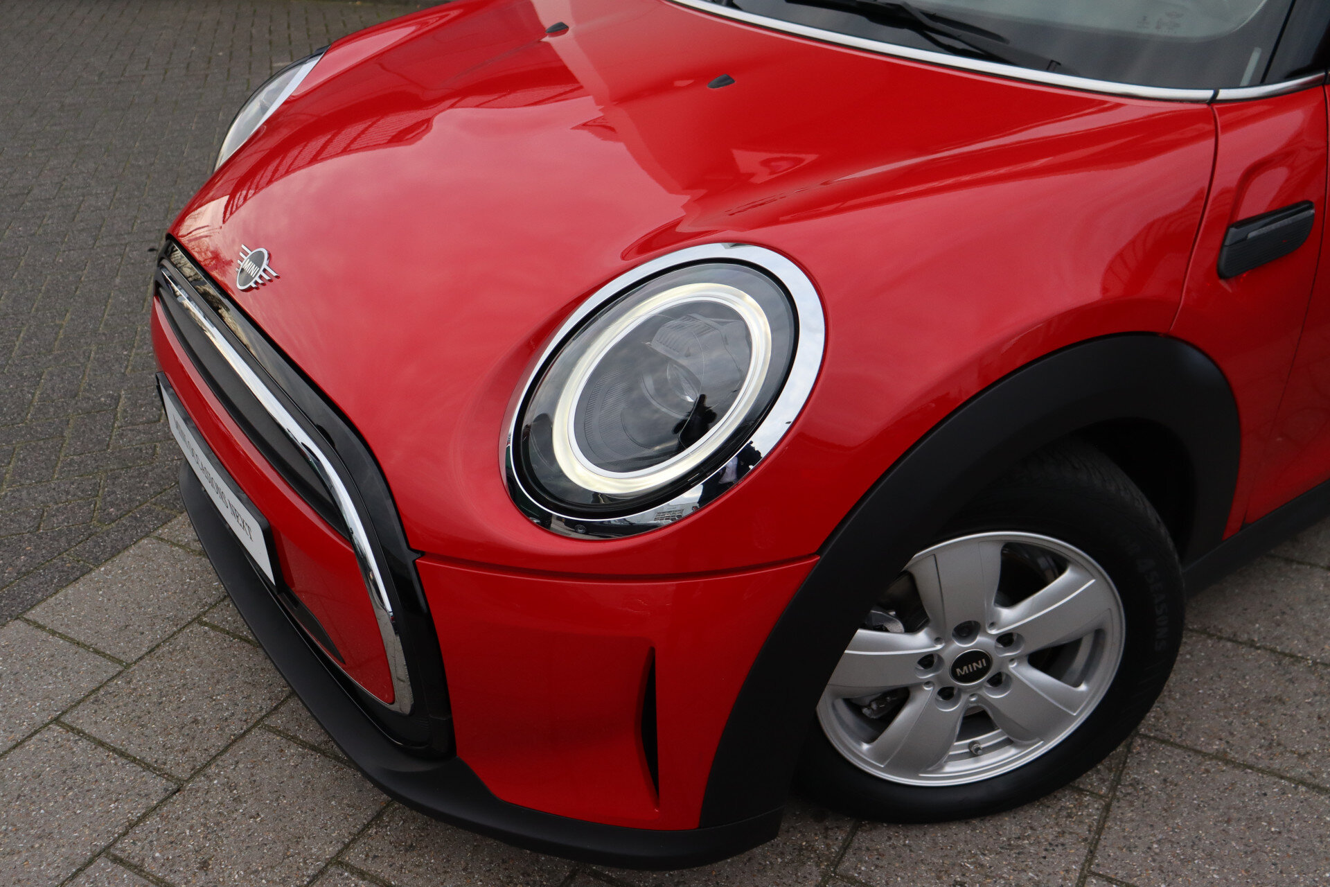 MINI 3-Deurs Hatchback Classic Automaat - Afbeelding 2