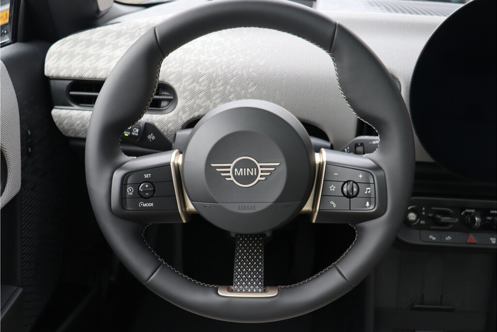 MINI 3-Deurs 15