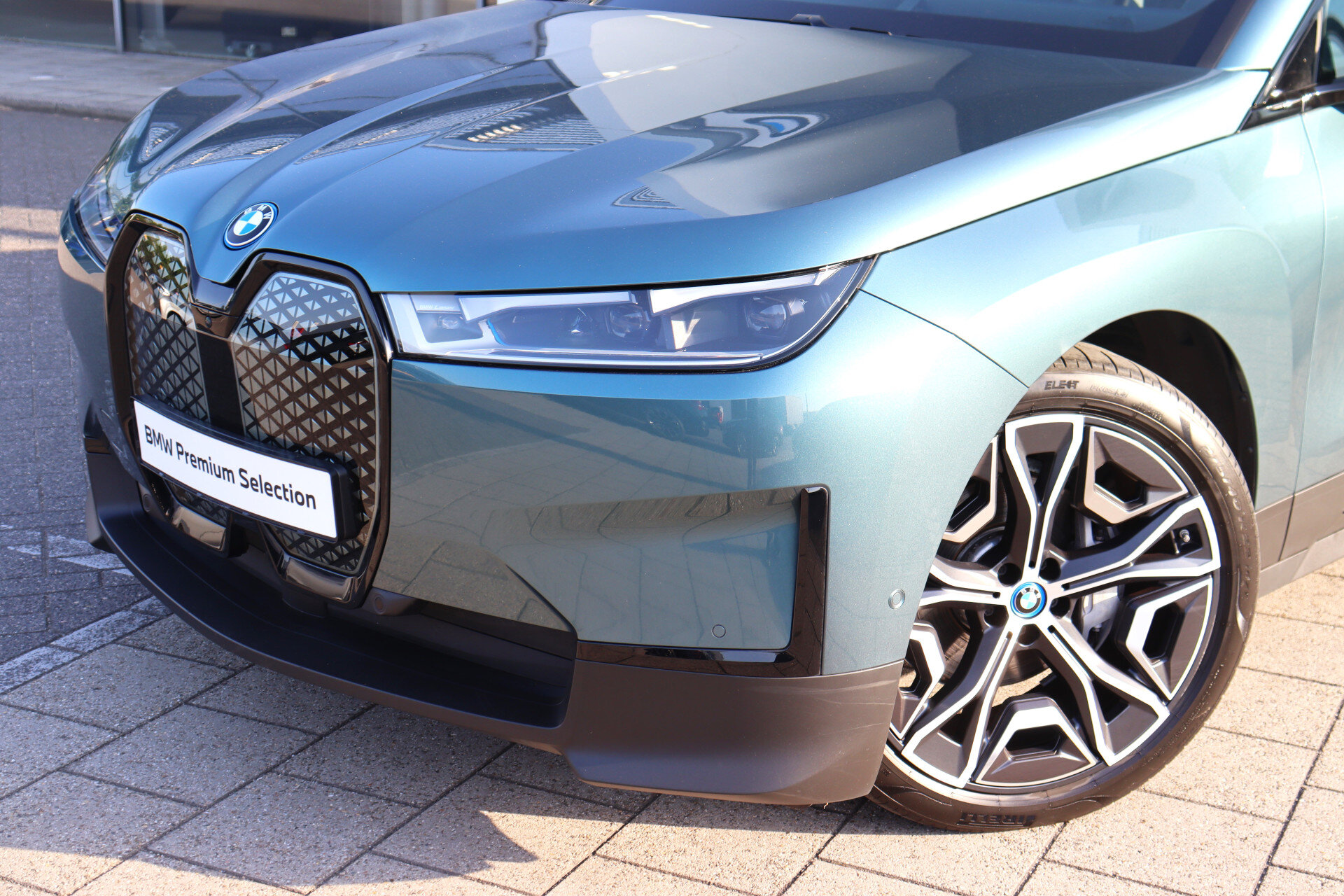 BMW iX xDrive40 High Executive - Afbeelding 3