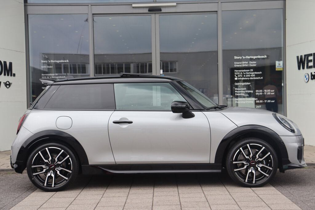MINI 3-Deurs 4