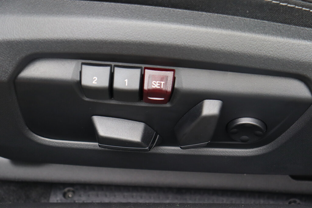 MINI 3-Deurs 12