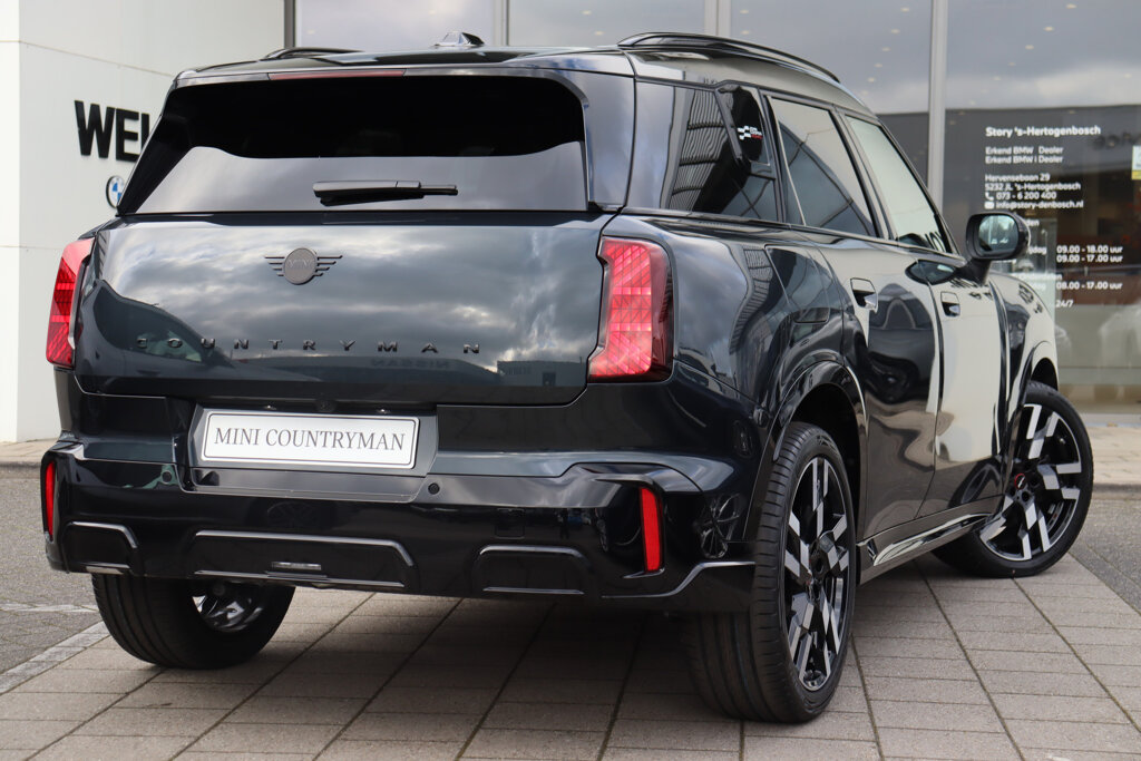 MINI Countryman 8