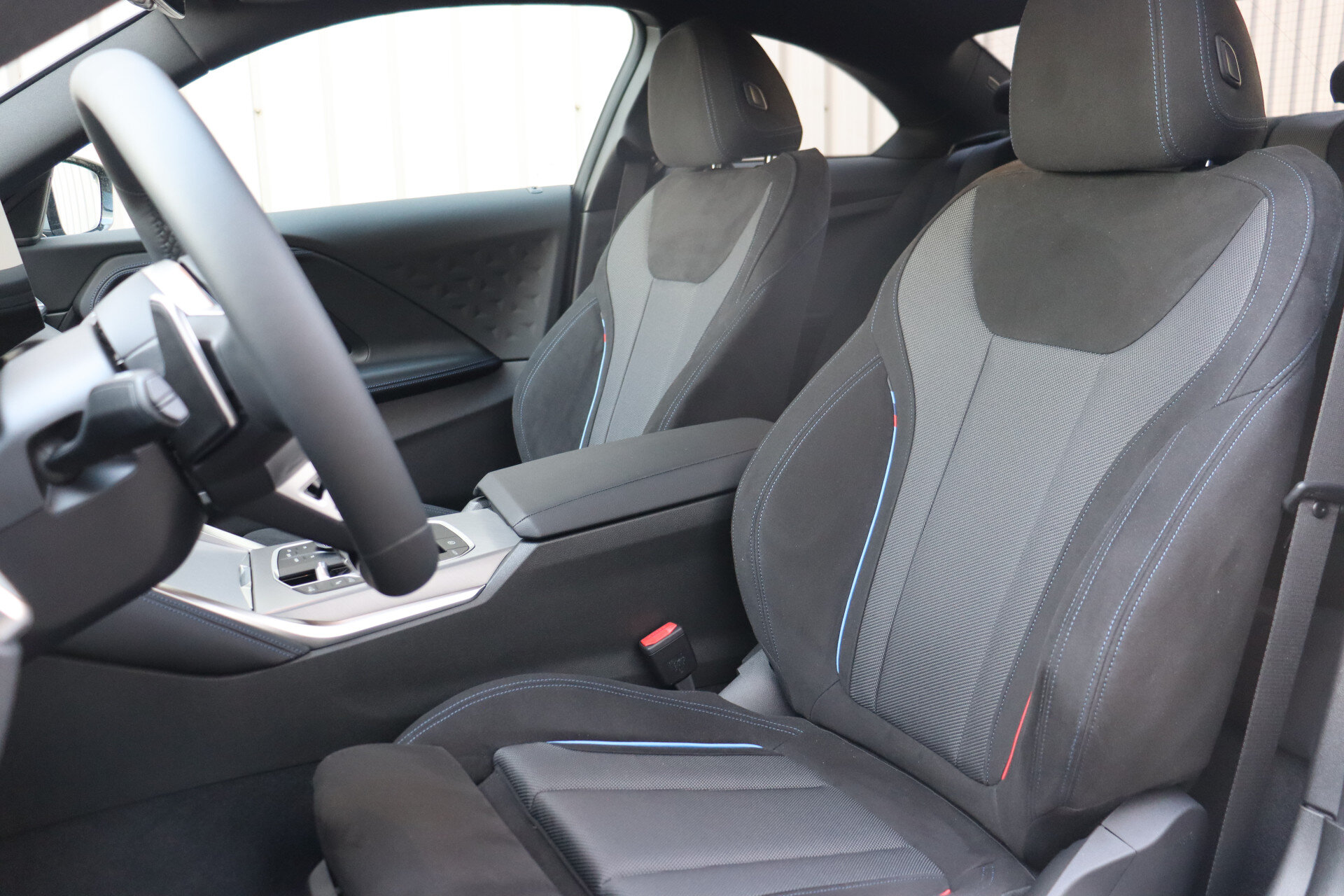 BMW 2 Serie Coupé 218i M Sport Automaat - Afbeelding 5