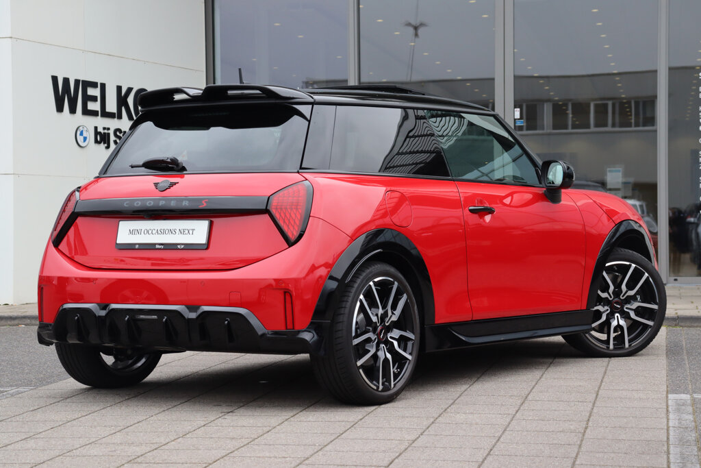 MINI 3-Deurs 11