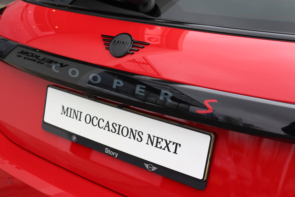 MINI 3-Deurs 12