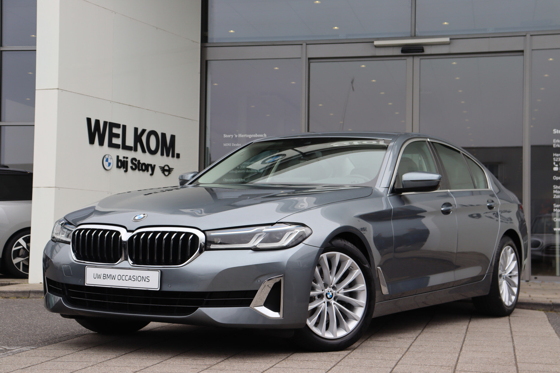 BMW 5 Serie 520i High Executive Luxury Line Automaat