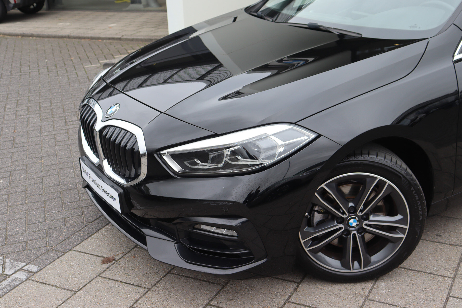 BMW 1 Serie 118i Sport Line Automaat - Afbeelding 2