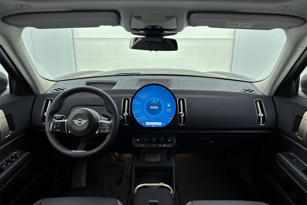 MINI Countryman 4
