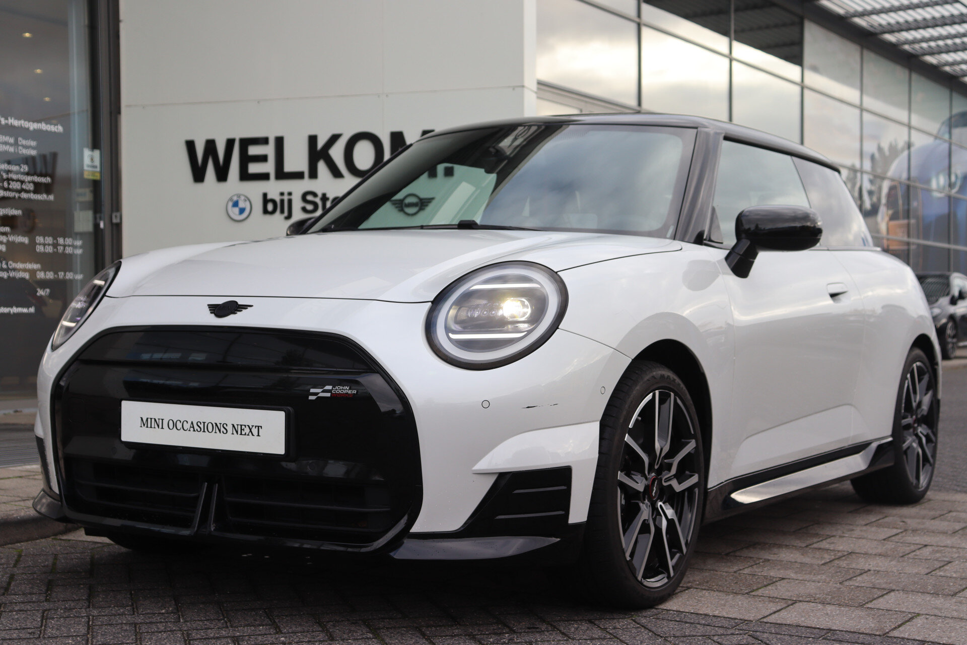 MINI Electric Hatchback Cooper SE - Afbeelding 2