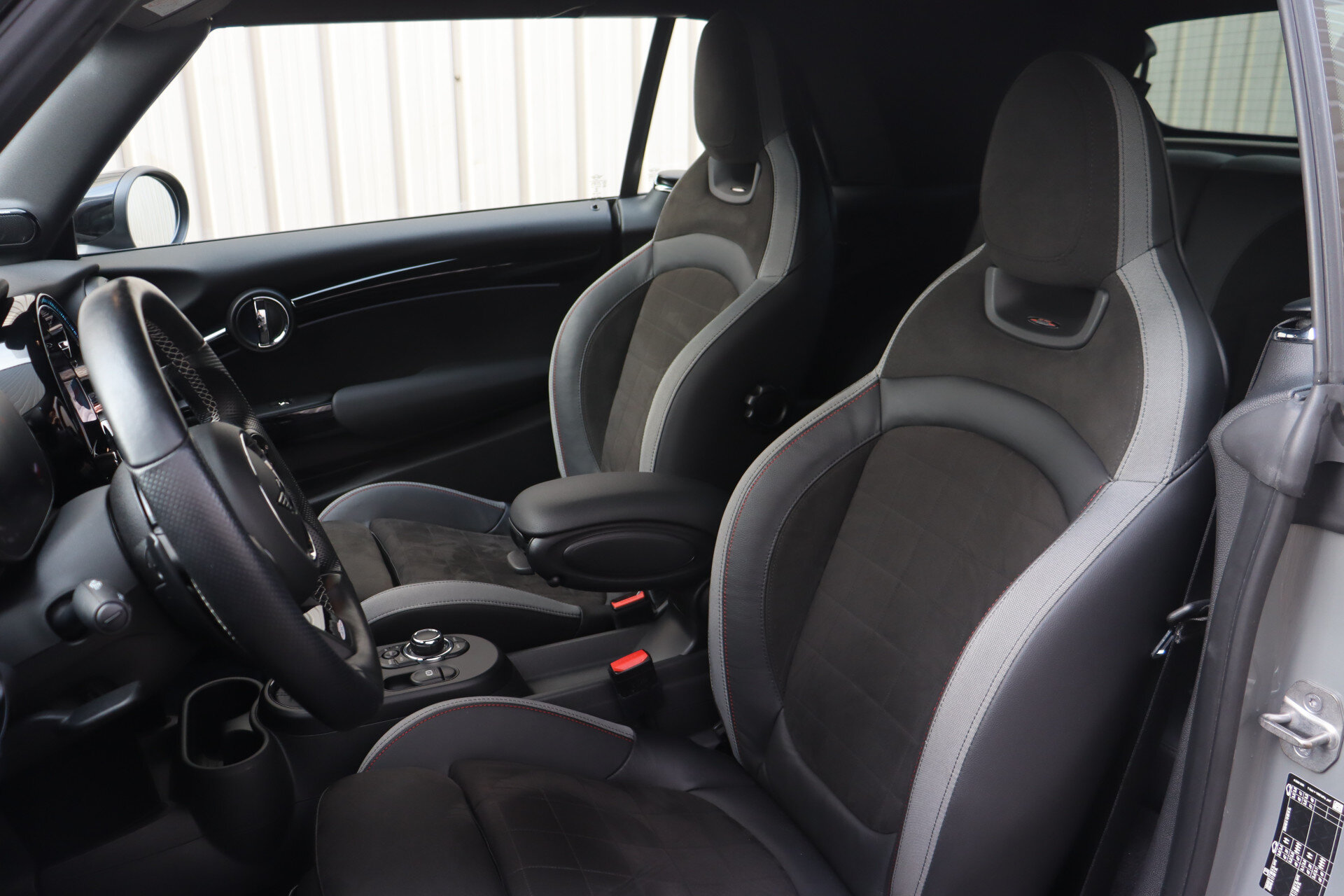 MINI Cooper Cabrio John Works Automaat - Afbeelding 4