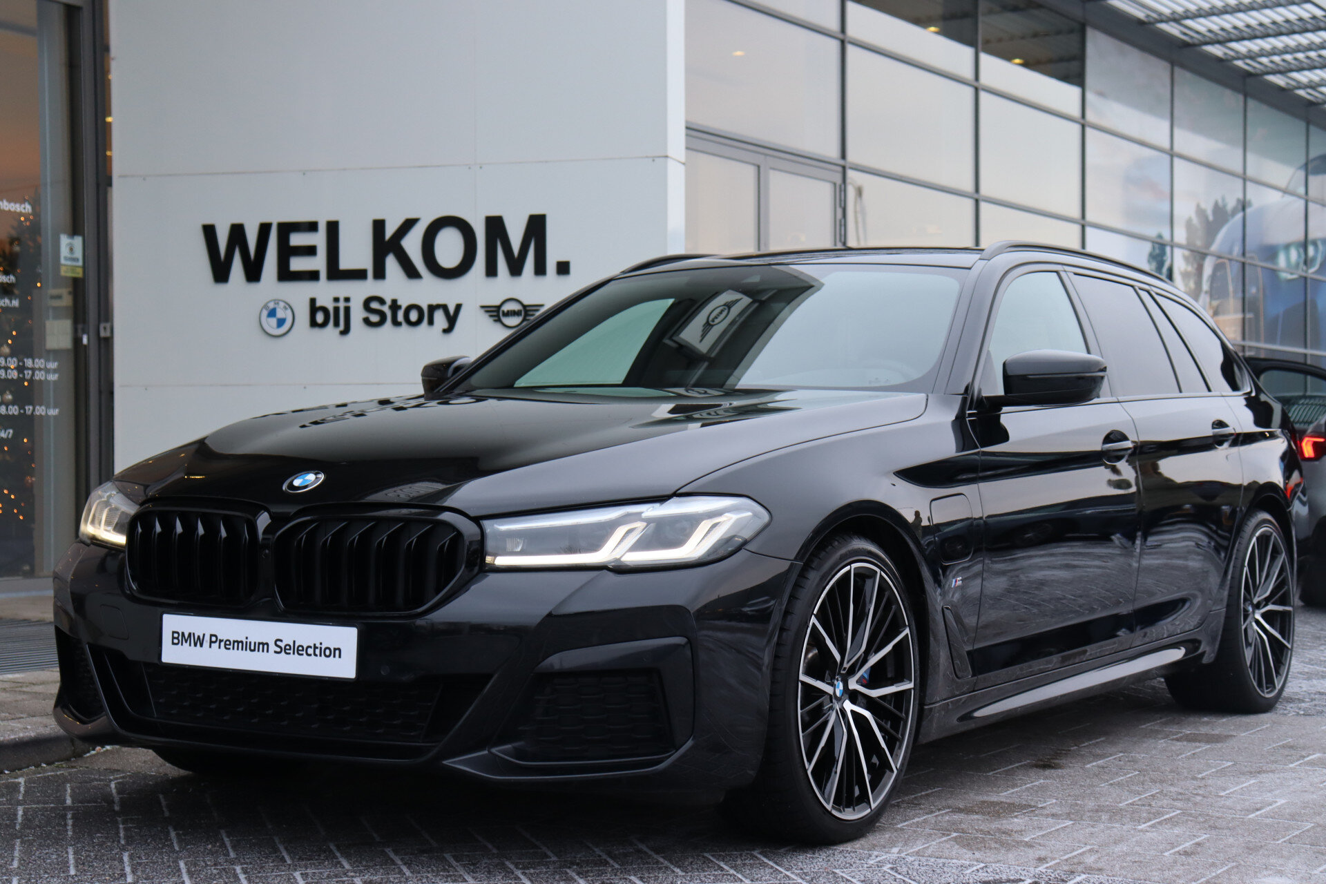 BMW 5 Serie Touring 530e High Executive M Sport Automaat - Afbeelding 5