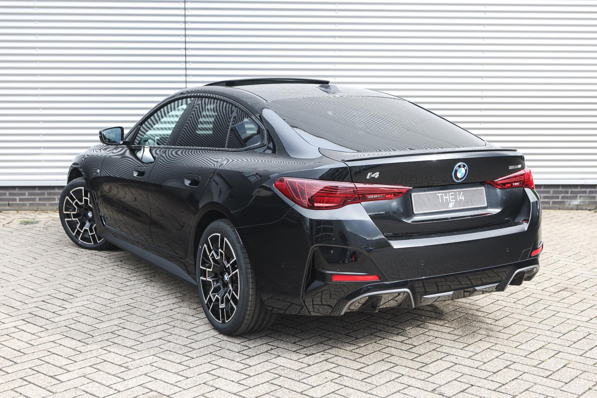 BMW i4 eDrive40 High Executive M Sport - Afbeelding 2