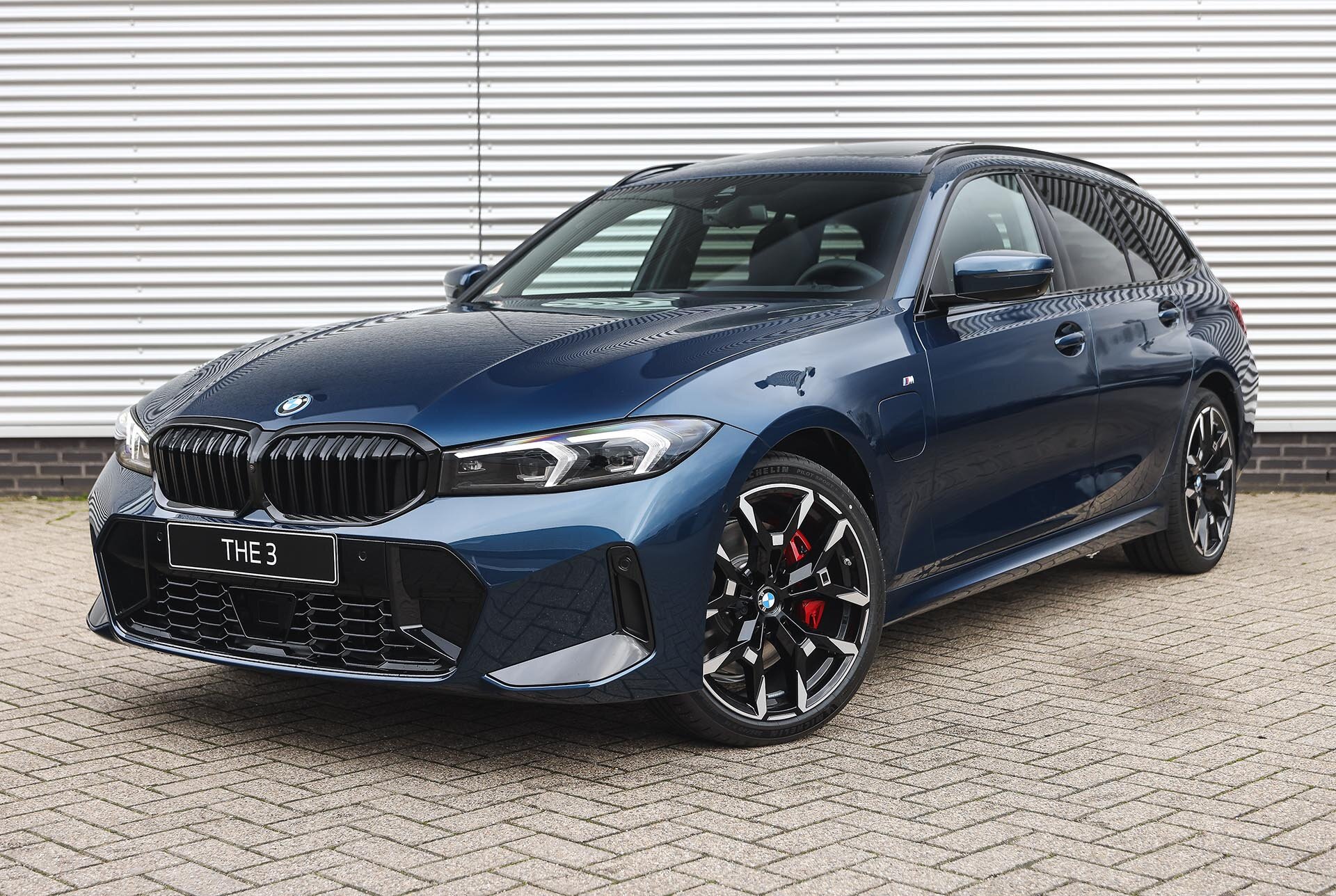 BMW 3 Serie Touring 330e High Executive M Sport Automaat