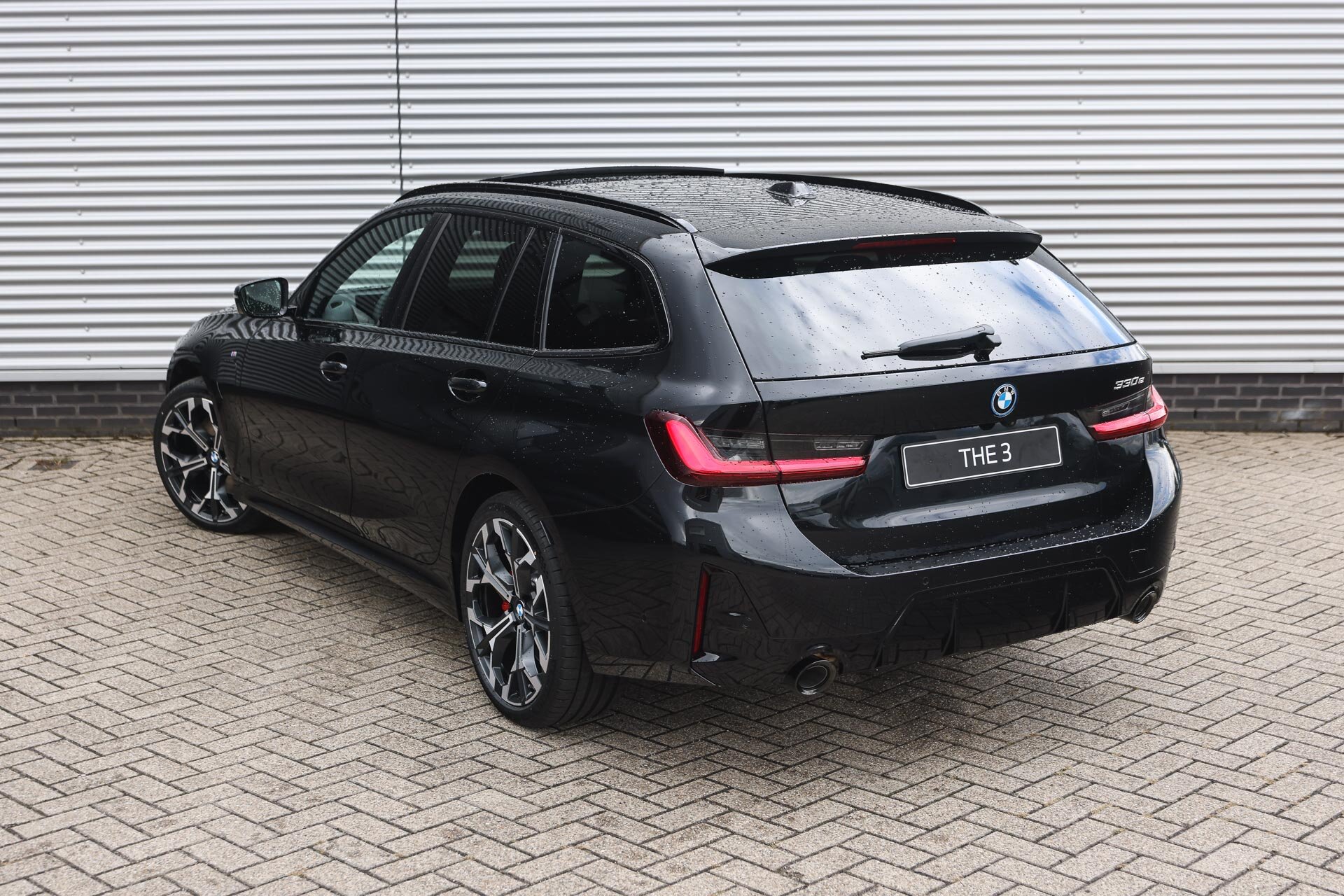 BMW 3 Serie Touring 330e High Executive Automaat - Afbeelding 2