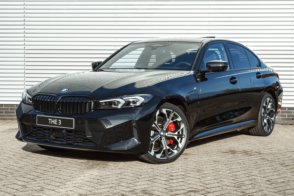 BMW 3 Serie 330e High Executive M Sport Automaat - Afbeelding 1