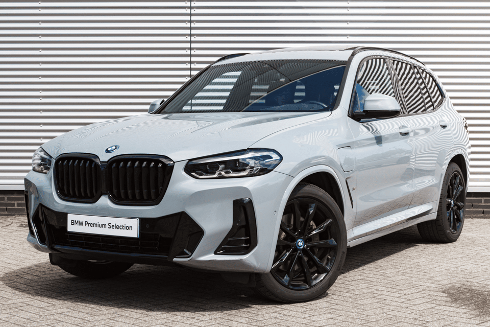 BMW X3 xDrive30e High Executive M Sport Automaat - Afbeelding 1