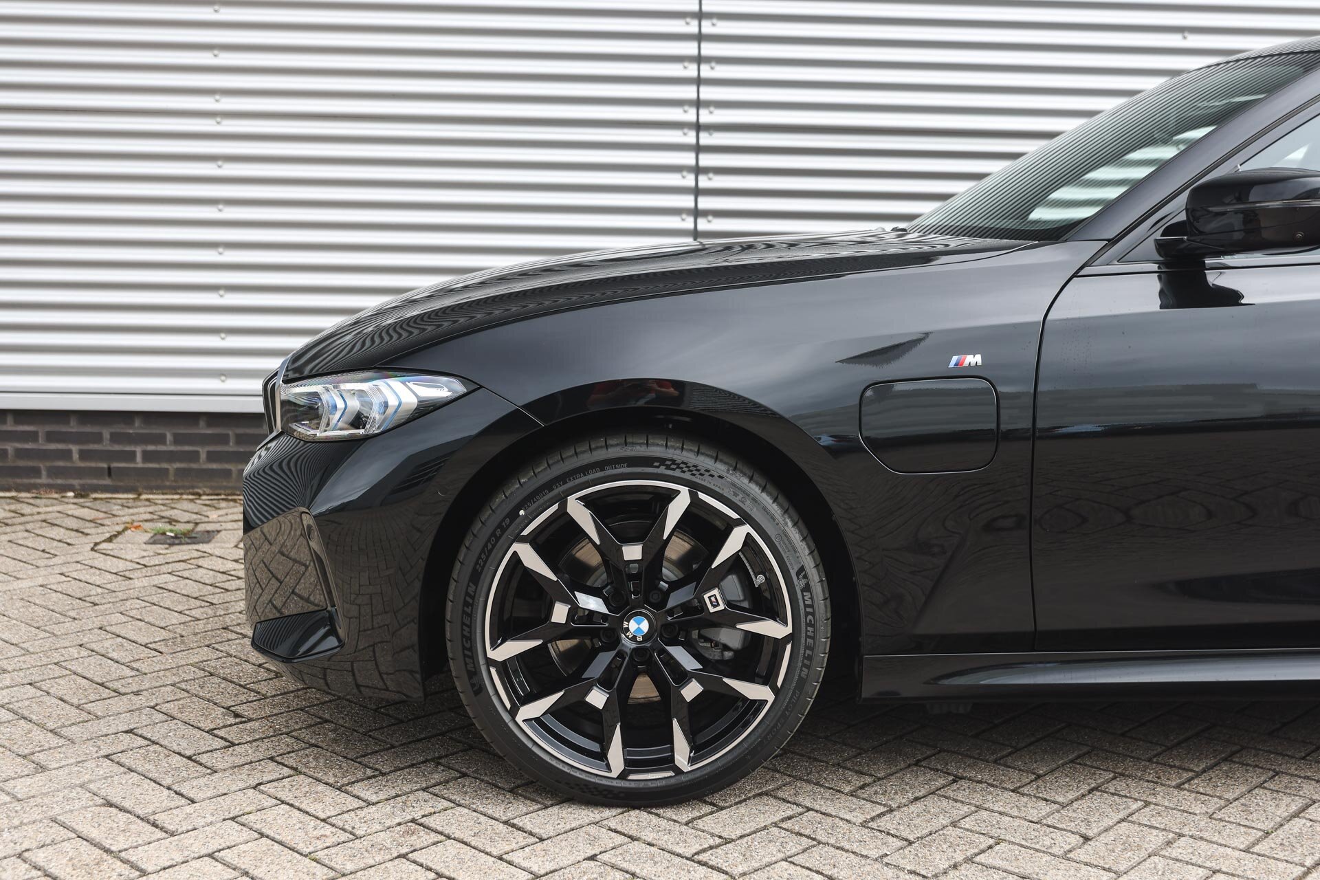 BMW 3 Serie Touring 330e High Executive M Sport Automaat - Afbeelding 4