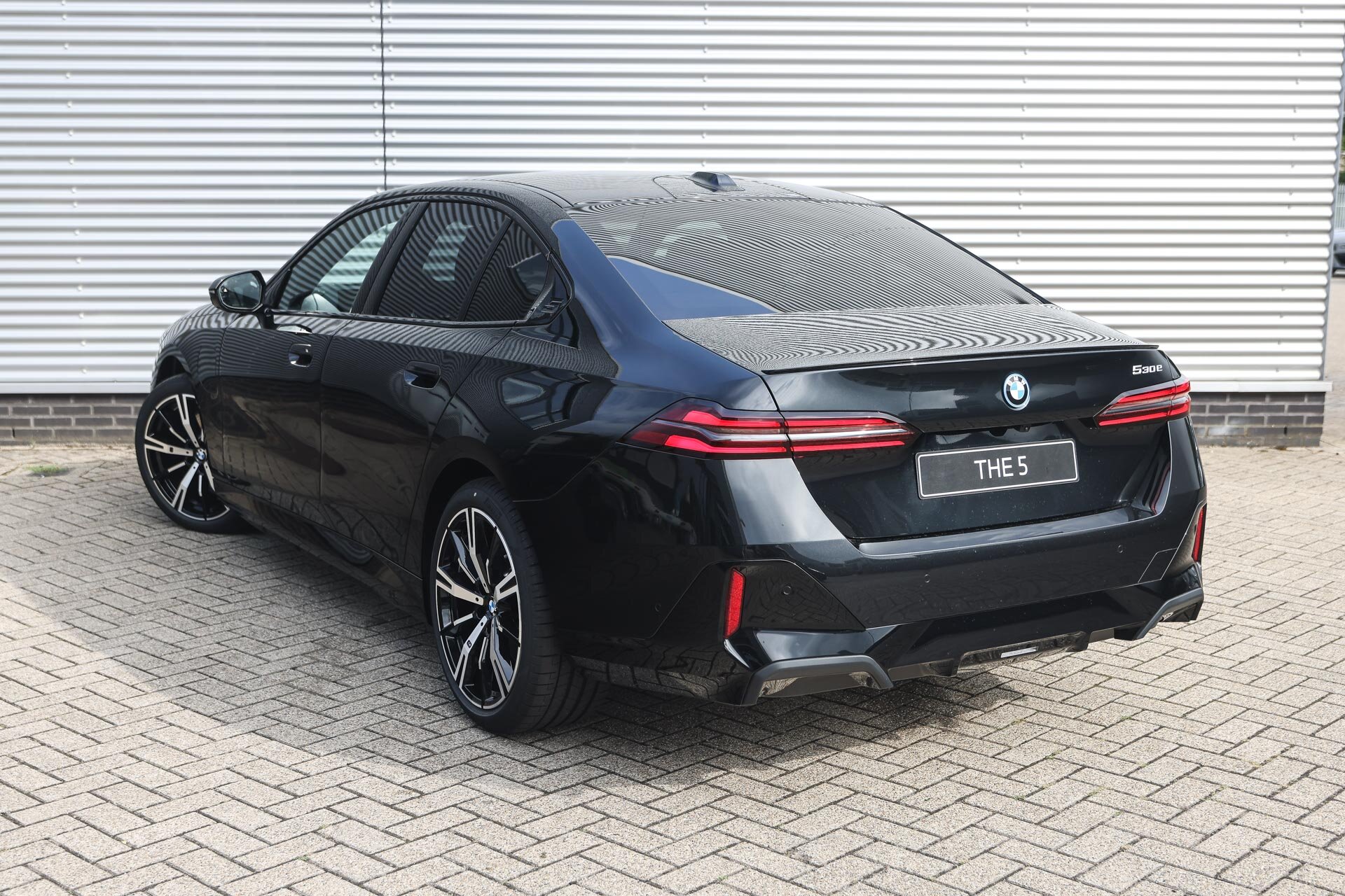 BMW 5 Serie 530e M Sport Automaat - Afbeelding 2