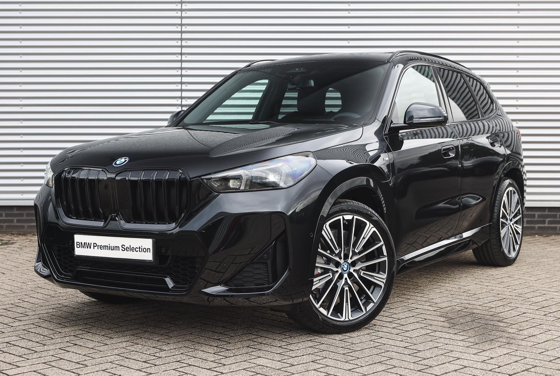 BMW X1 xDrive25e High Executive M Sport Automaat