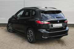 BMW 2 Serie Active Tourer 225e xDrive High Executive M Sport Automaat - Afbeelding 2