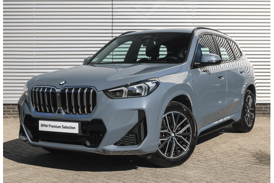 BMW X1 sDrive20i High Executive M Sport Automaat