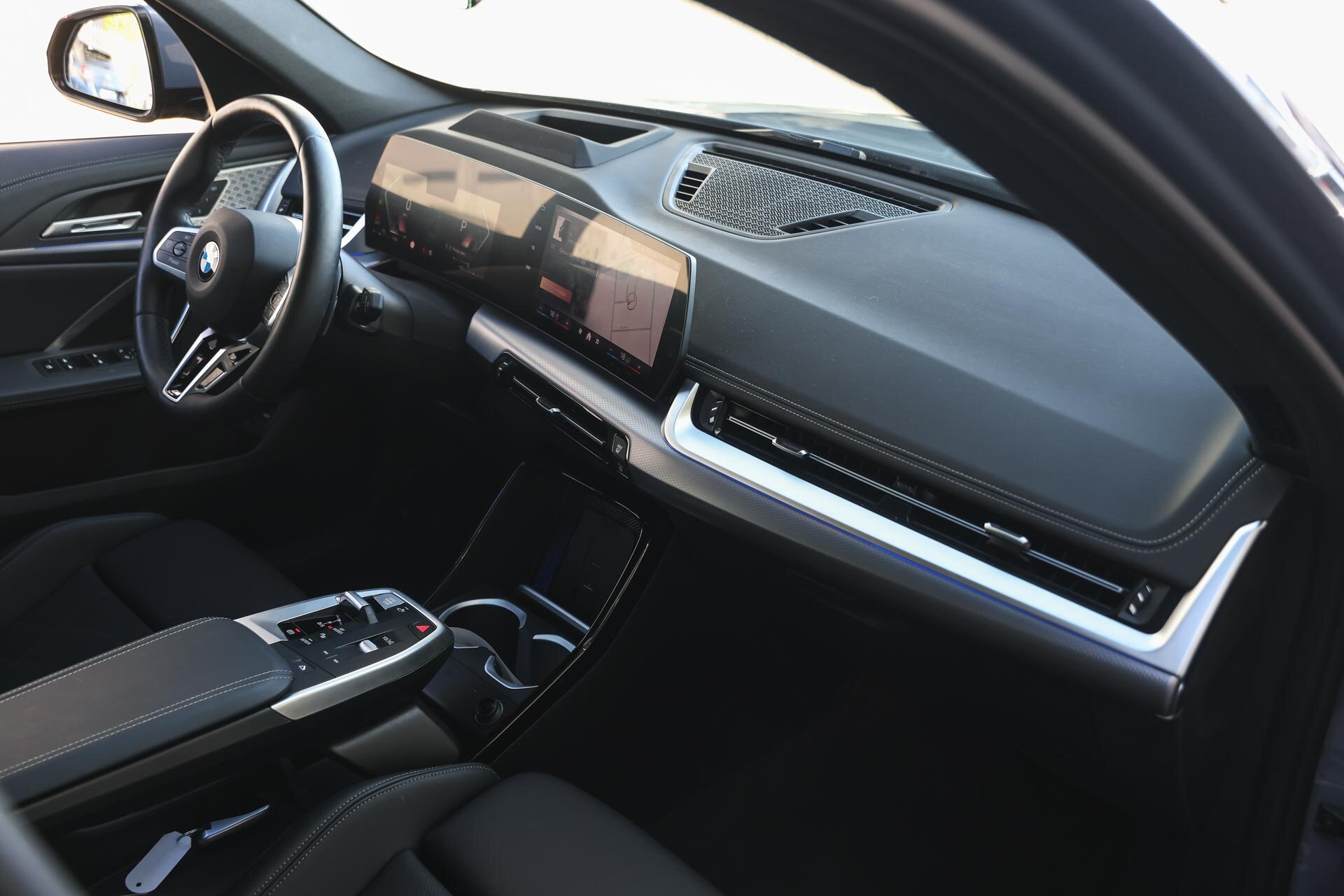 BMW X1 sDrive20i High Executive M Sport Automaat - Afbeelding 4