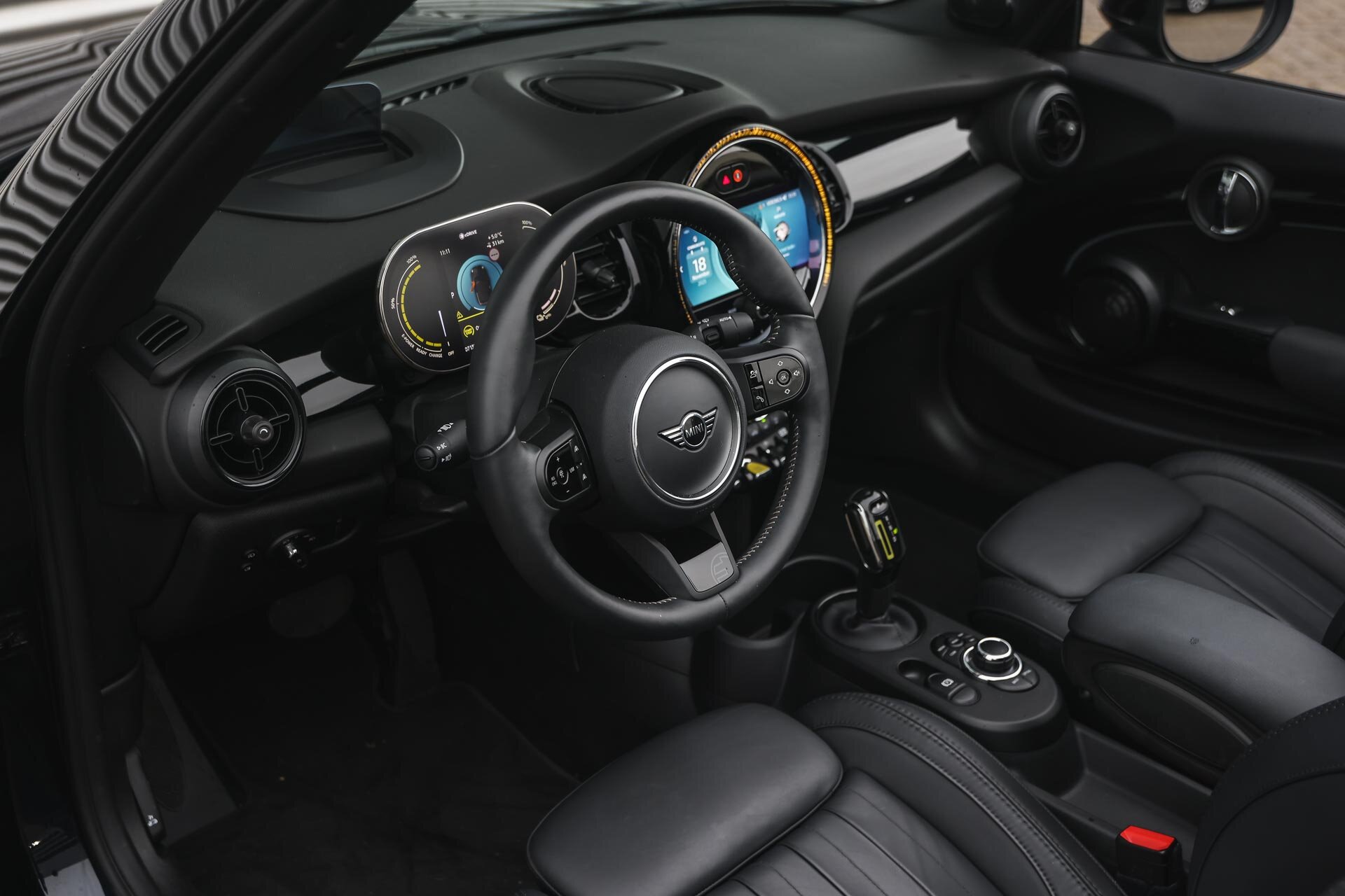 MINI Cabrio Electric Yours - Afbeelding 3