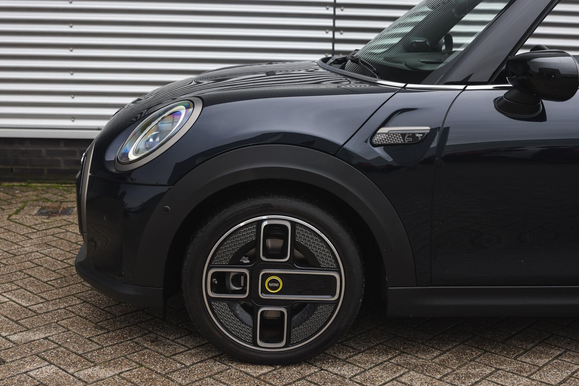 MINI Cabrio Electric Yours - Afbeelding 4