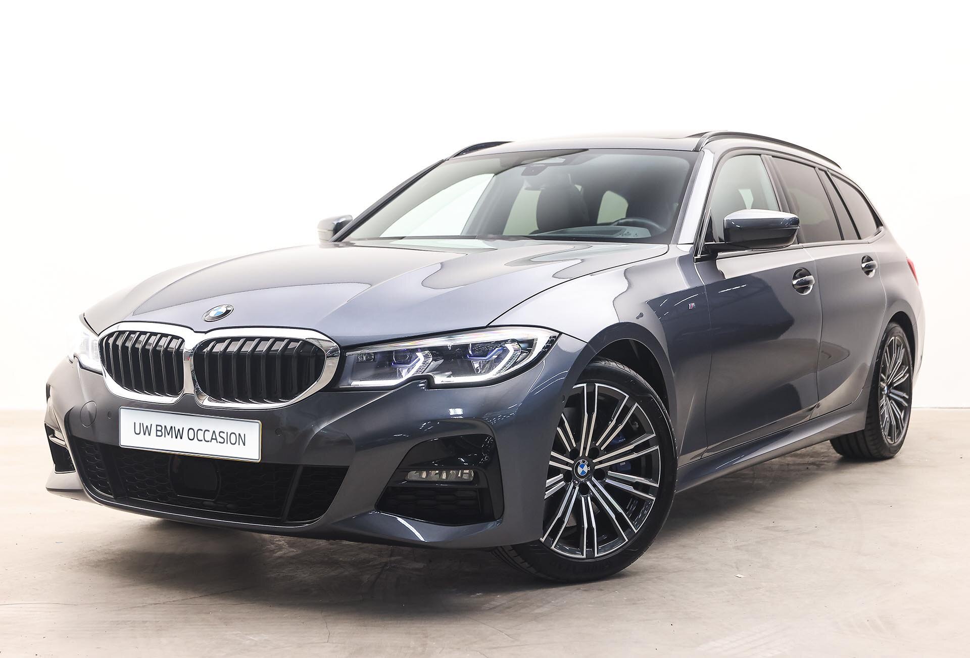 BMW 3 Serie Touring 330i High Executive M Sport Automaat