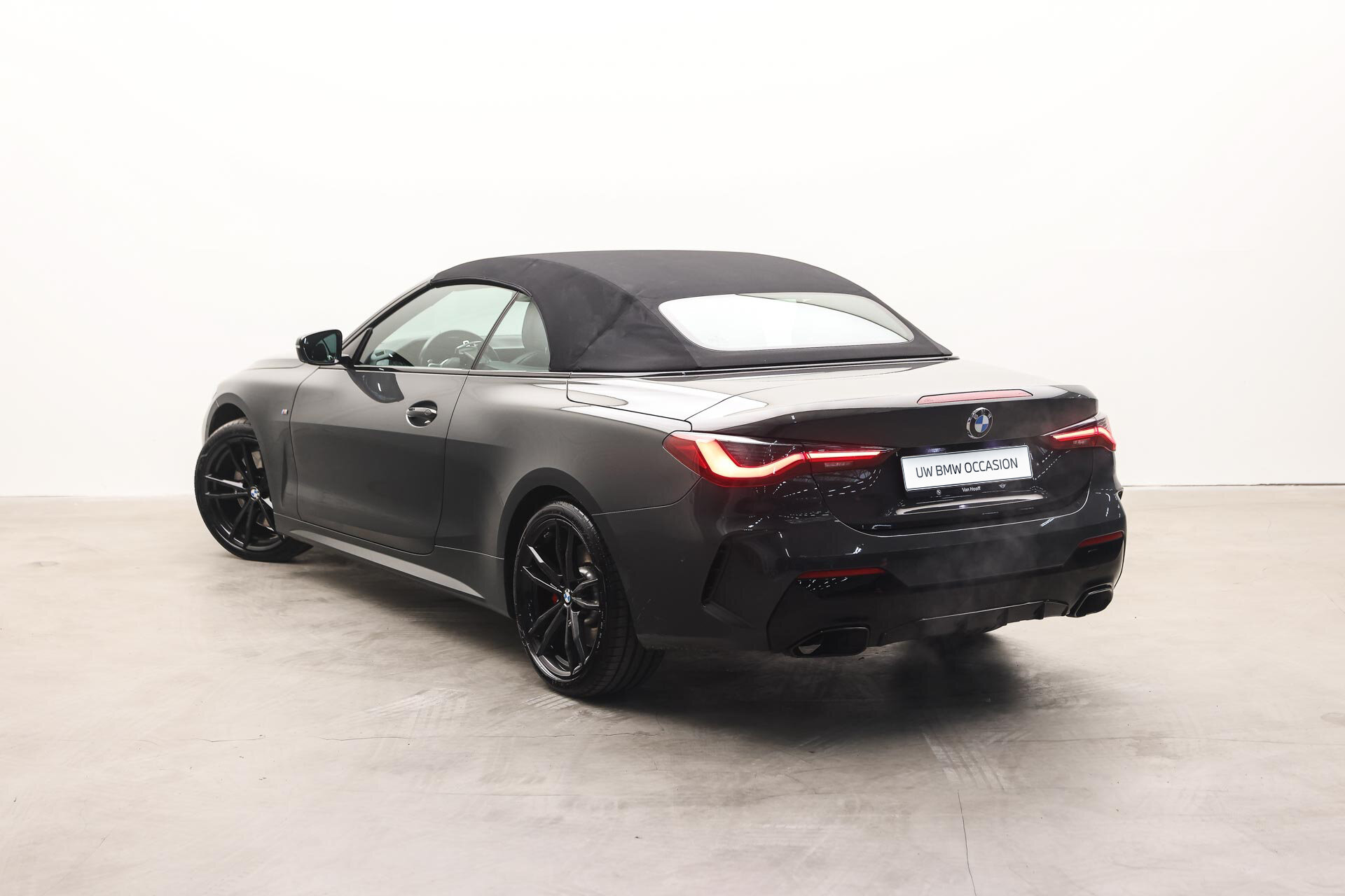 BMW 4 Serie Cabrio M440i xDrive High Executive Automaat - Afbeelding 2