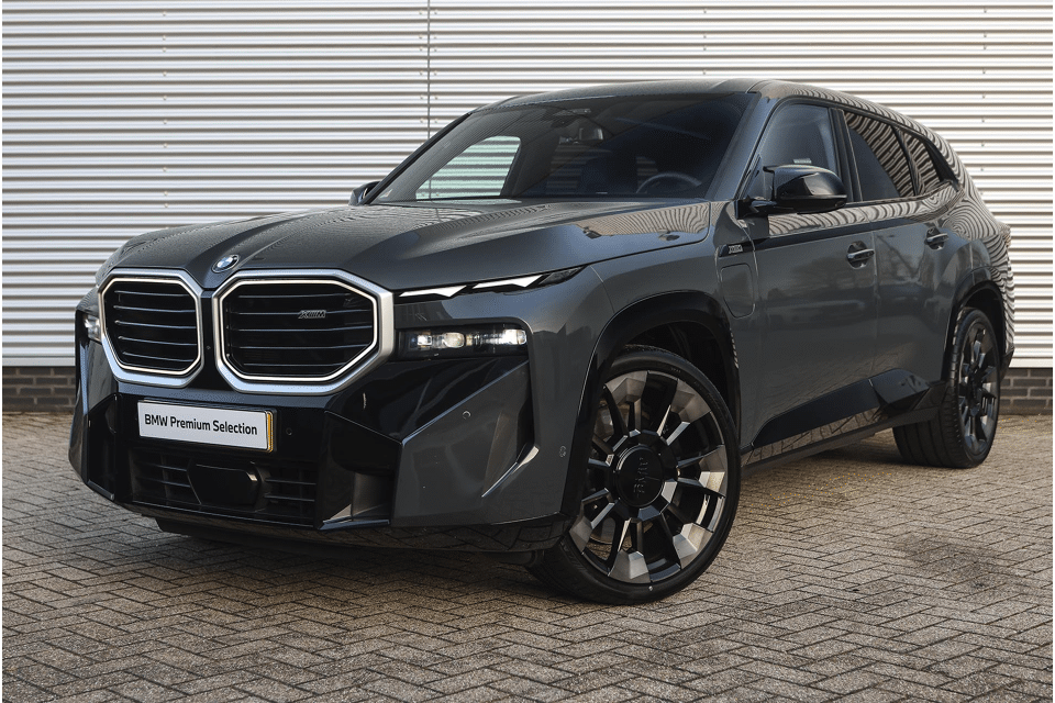 BMW XM 50e High Executive Automaat - Afbeelding 1